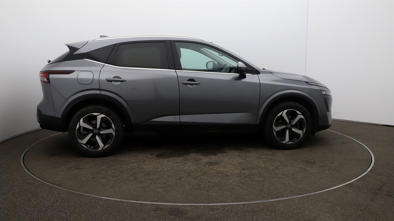 Used Nissan Qashqai for sale - 76810136: Photo 43