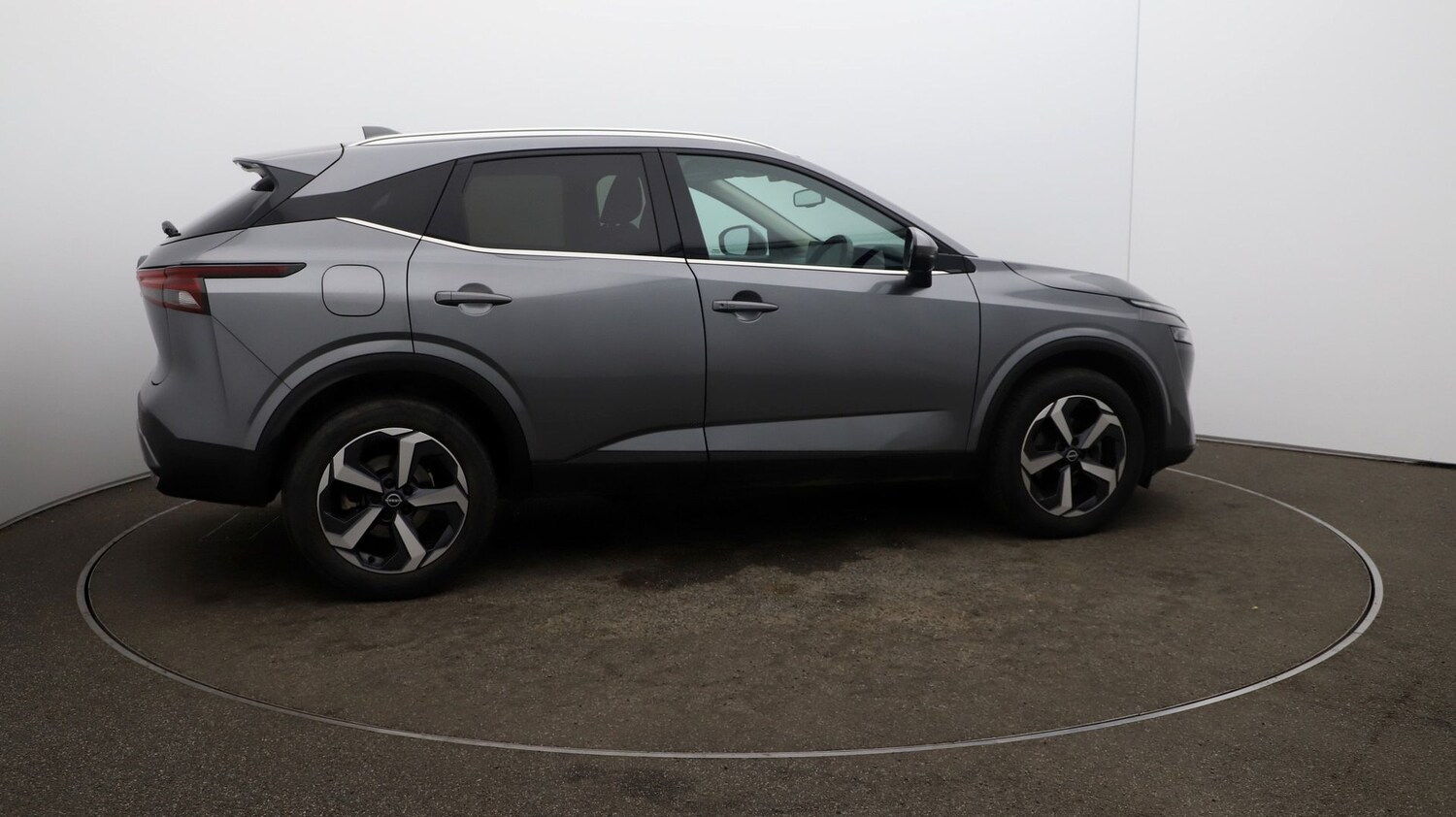 Used Nissan Qashqai for sale - 76810136: Photo 44