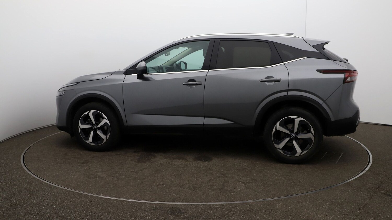 Used Nissan Qashqai for sale - 76810136: Photo 51