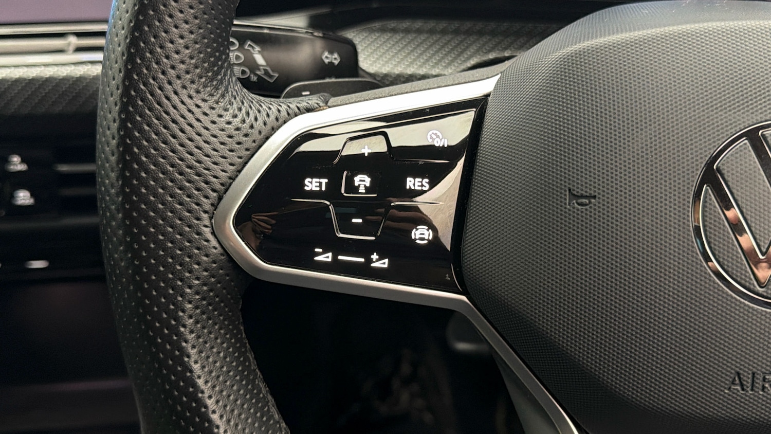 Used Volkswagen Golf 2023 for sale - 77989453: Photo 22