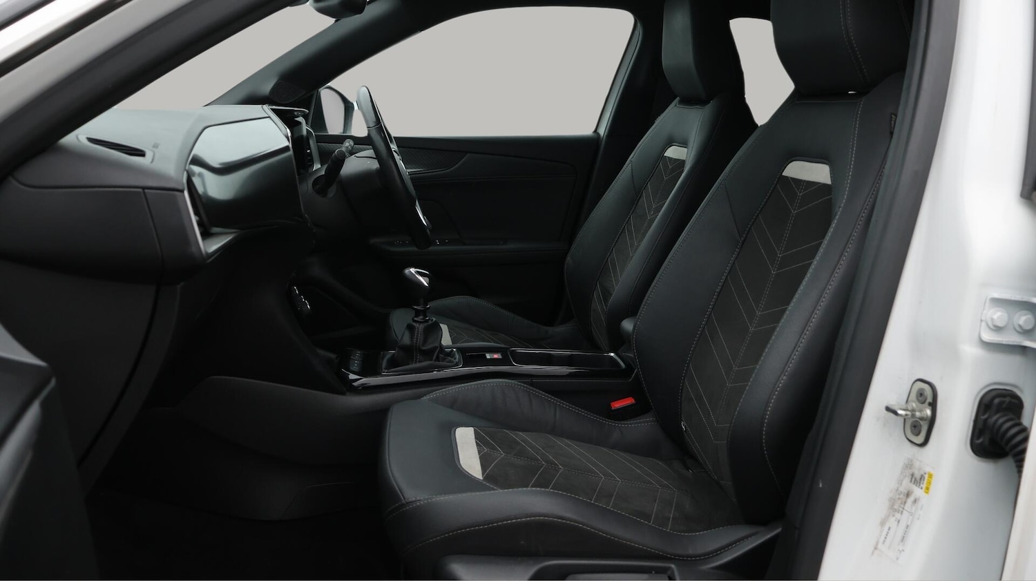 Used Vauxhall Mokka 2023 for sale - 76326193: Photo 15