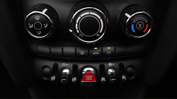Used MINI Convertible 2019 for sale - 76271009: Photo 13