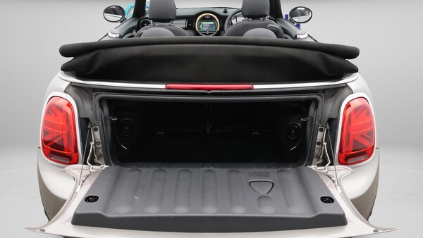 Used MINI Convertible 2019 for sale - 76271009: Photo 18