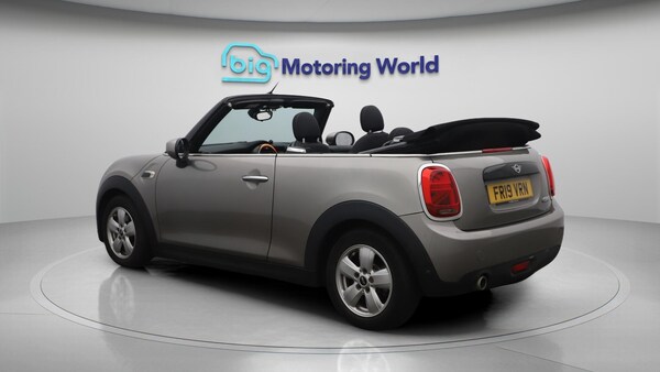 Used MINI Convertible 2019 for sale - 76271009: Photo 6