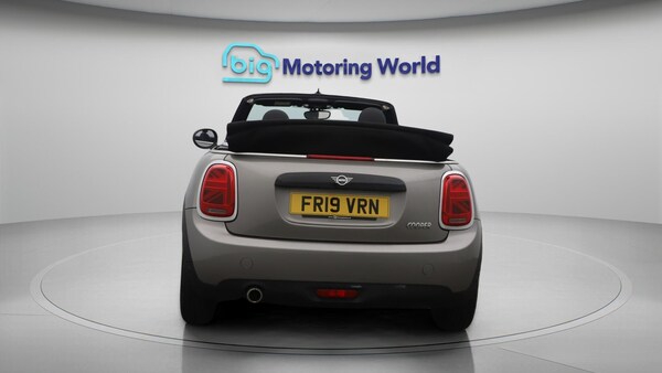 Used MINI Convertible 2019 for sale - 76271009: Photo 7
