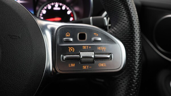 Used Mercedes-Benz GLC 2020 for sale - 76251138: Photo 25
