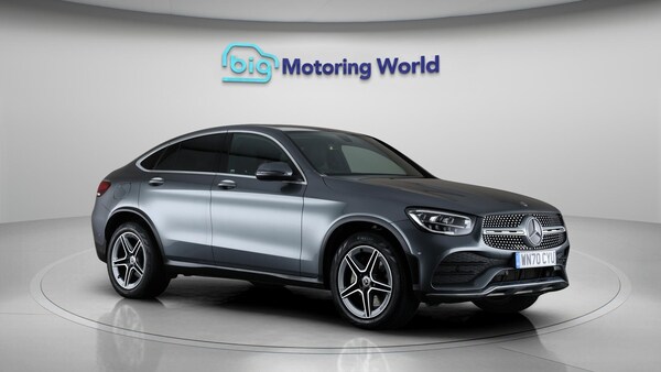 Used Mercedes-Benz GLC 2020 for sale - 76251138: Photo 2