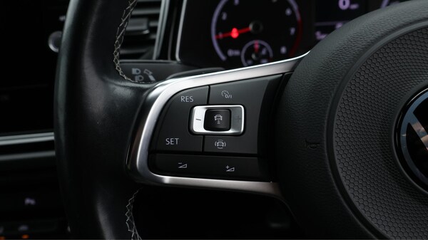 Used Volkswagen T-Roc 2021 for sale - 76283608: Photo 23