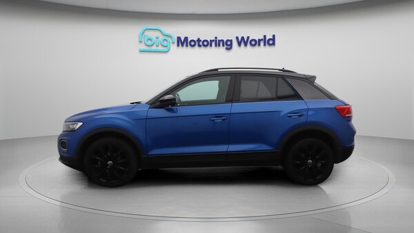 Used Volkswagen T-Roc 2021 for sale - 76283608: Photo 5