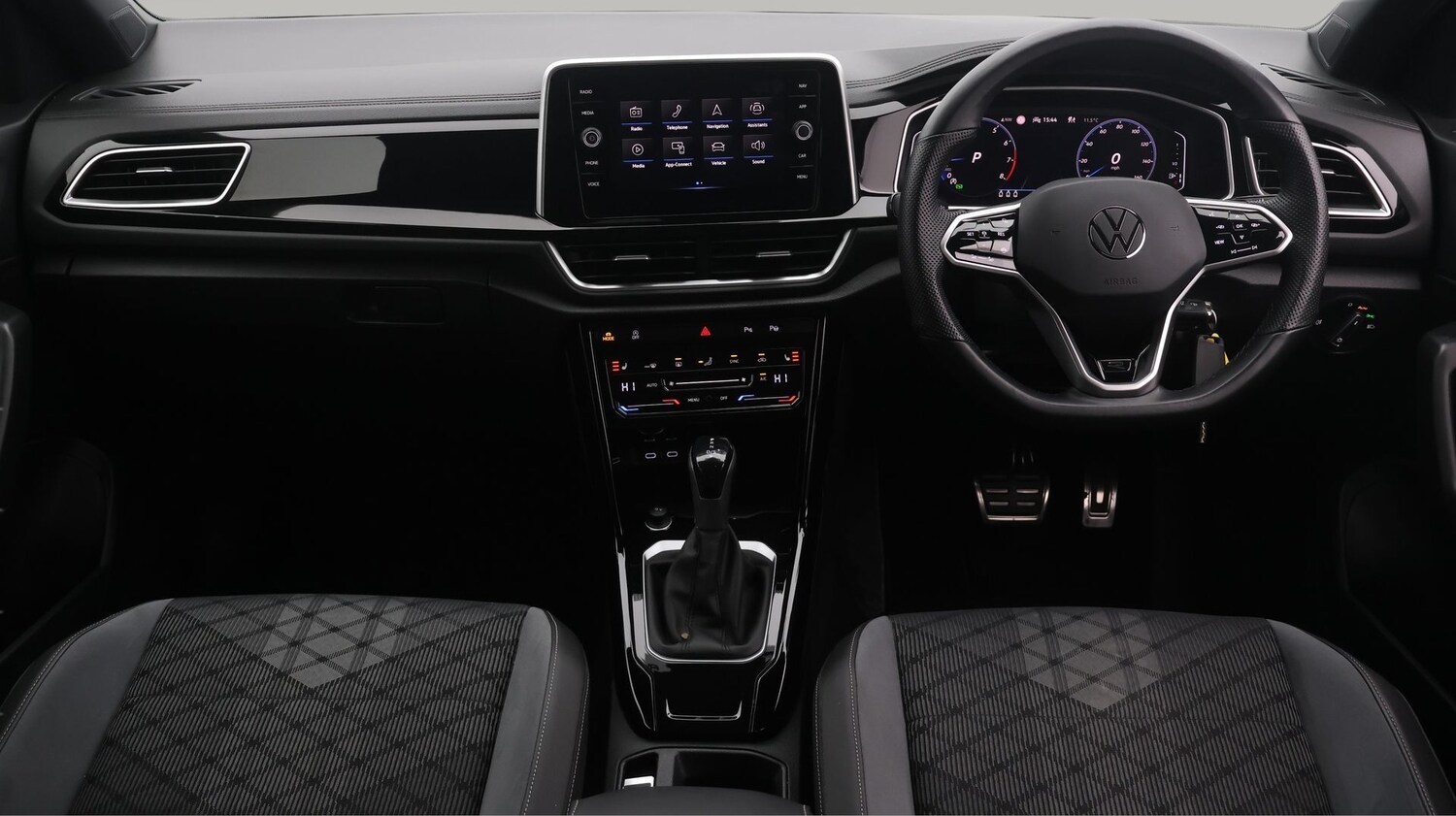 Used Volkswagen T-Roc 2023 for sale - 77363836: Photo 13