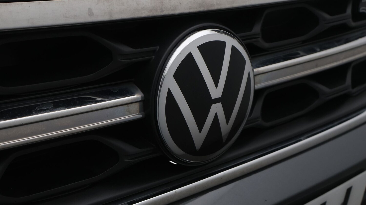 Used Volkswagen T-Roc 2023 for sale - 77363836: Photo 21