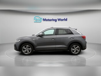 Used Volkswagen T-Roc 2023 for sale - 77363836: Photo