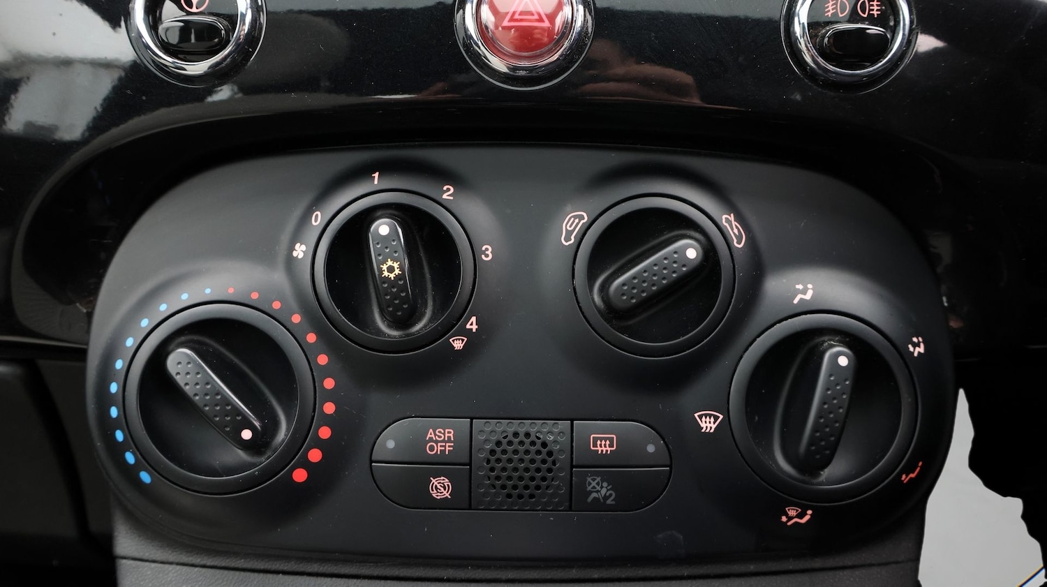 Used Fiat 500 2021 for sale - 77790697: Photo 12