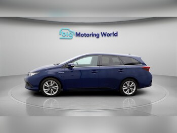 Used Toyota Auris 2019 for sale - 77675122: Photo