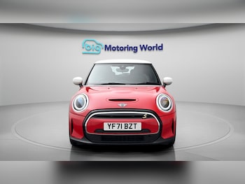 Used MINI Hatch 2021 for sale - 78813182: Photo