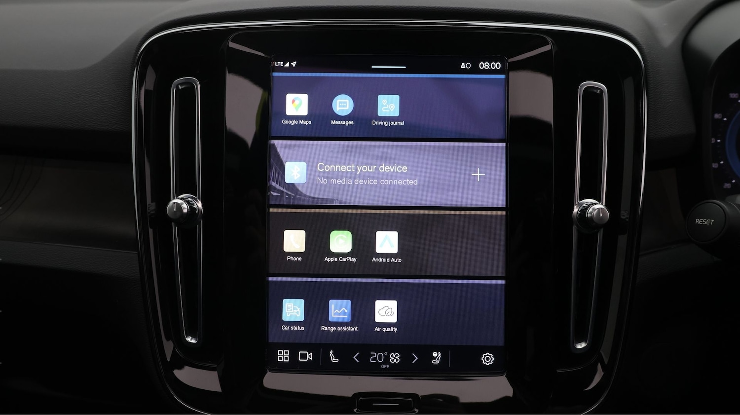 Used Volvo XC40 2023 for sale - 77851581: Photo 11