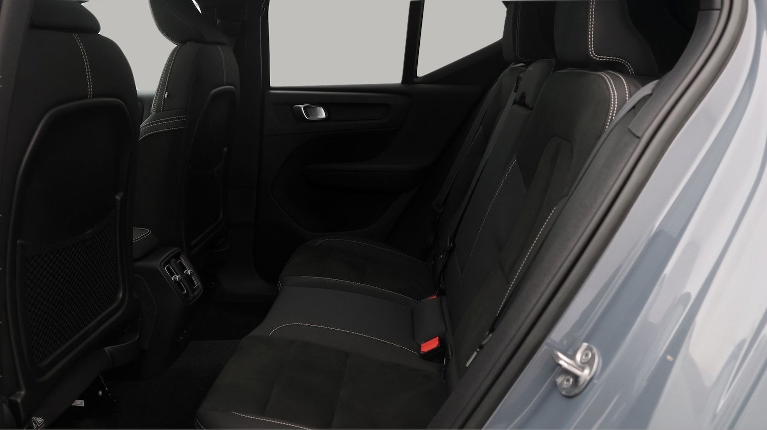 Used Volvo XC40 2023 for sale - 77851581: Photo 16