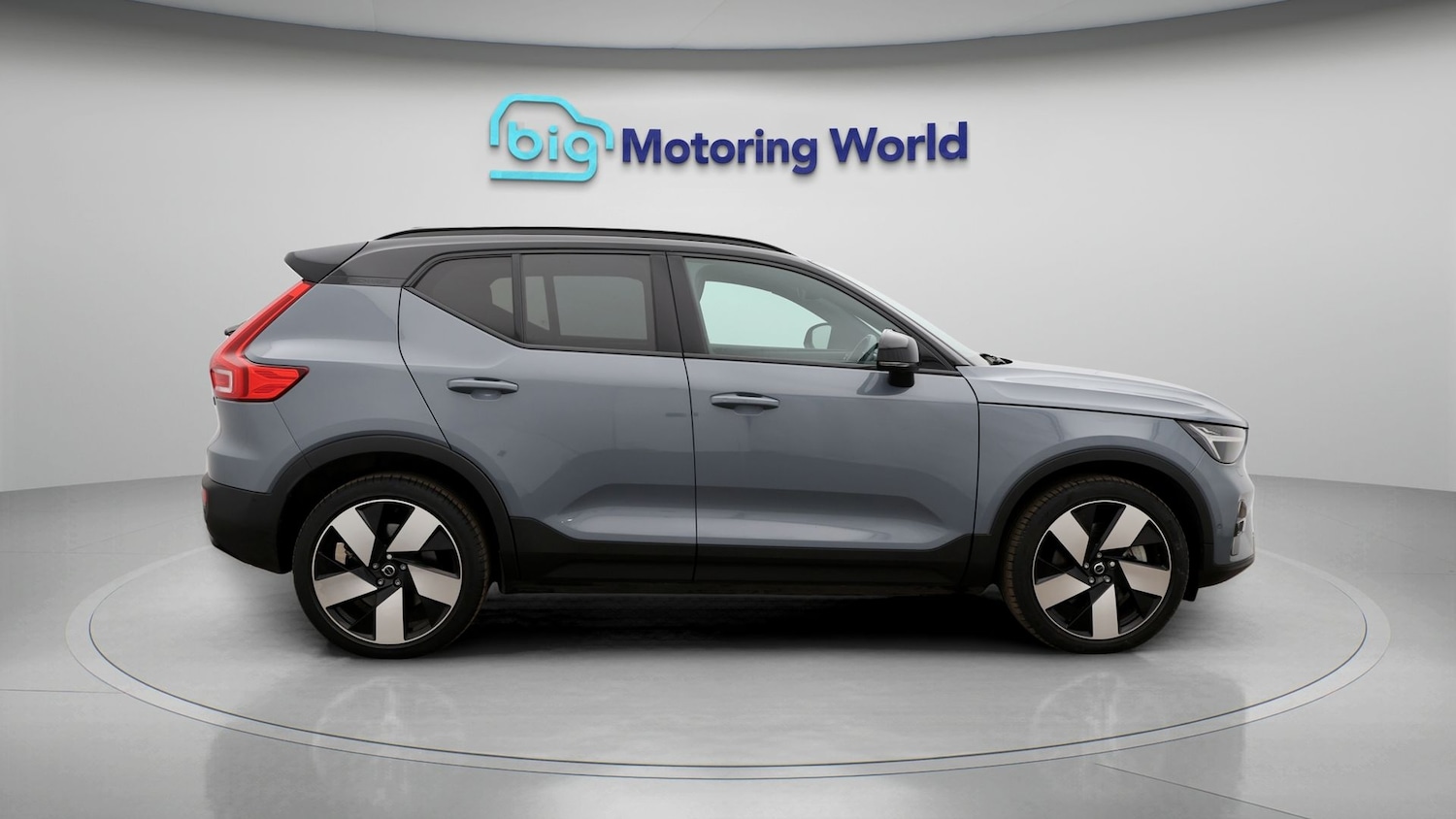 Used Volvo XC40 2023 for sale - 77851581: Photo 8