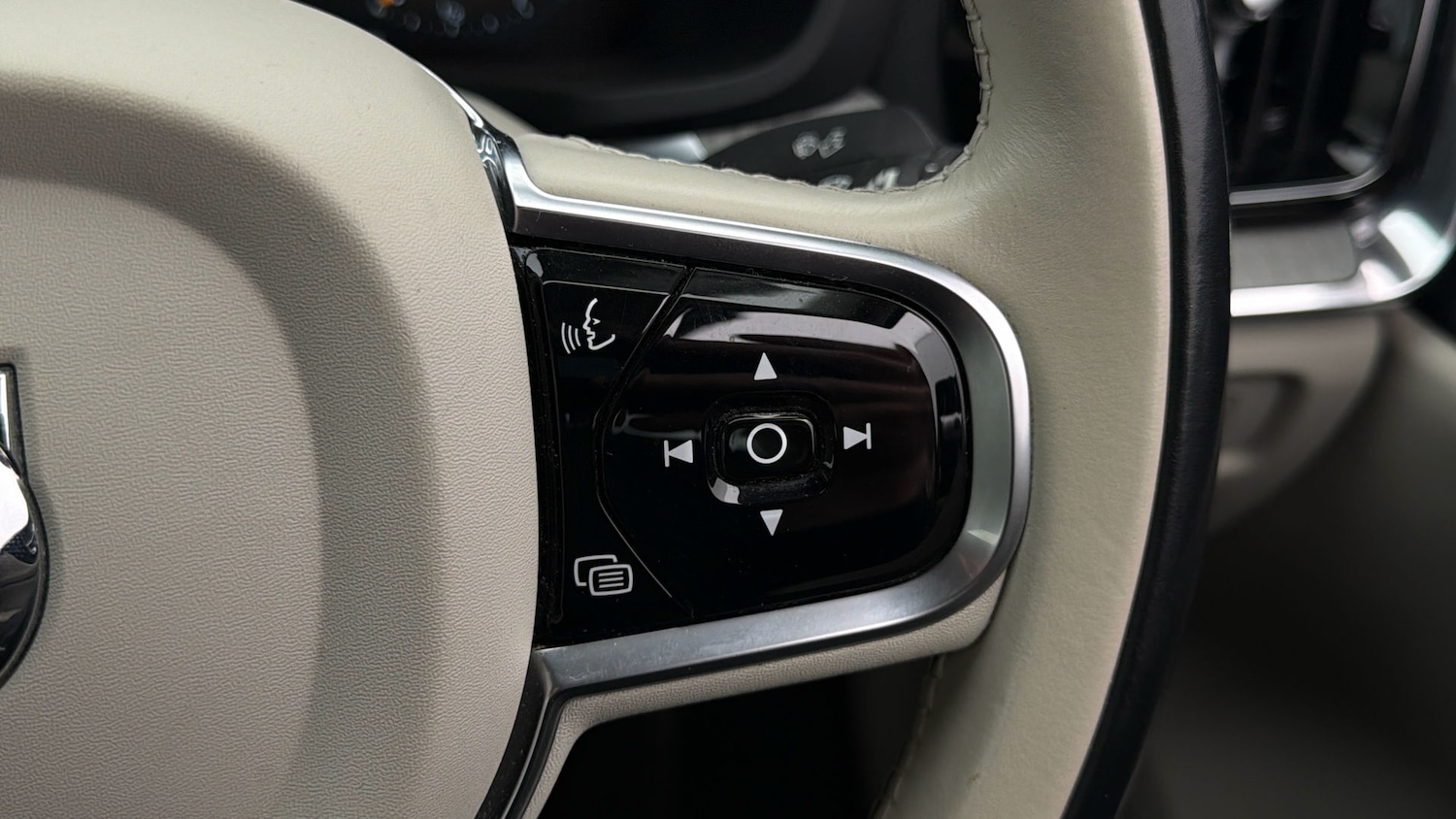 Used Volvo S60 2021 for sale - 78004874: Photo 24