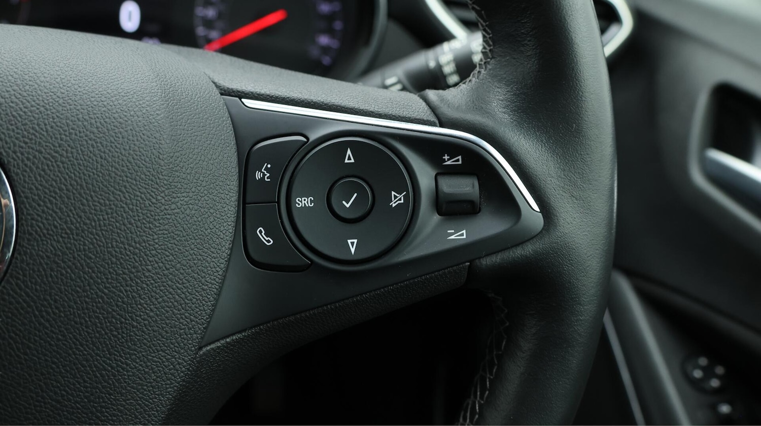 Used Vauxhall Crossland 2022 for sale - 76786484: Photo 24