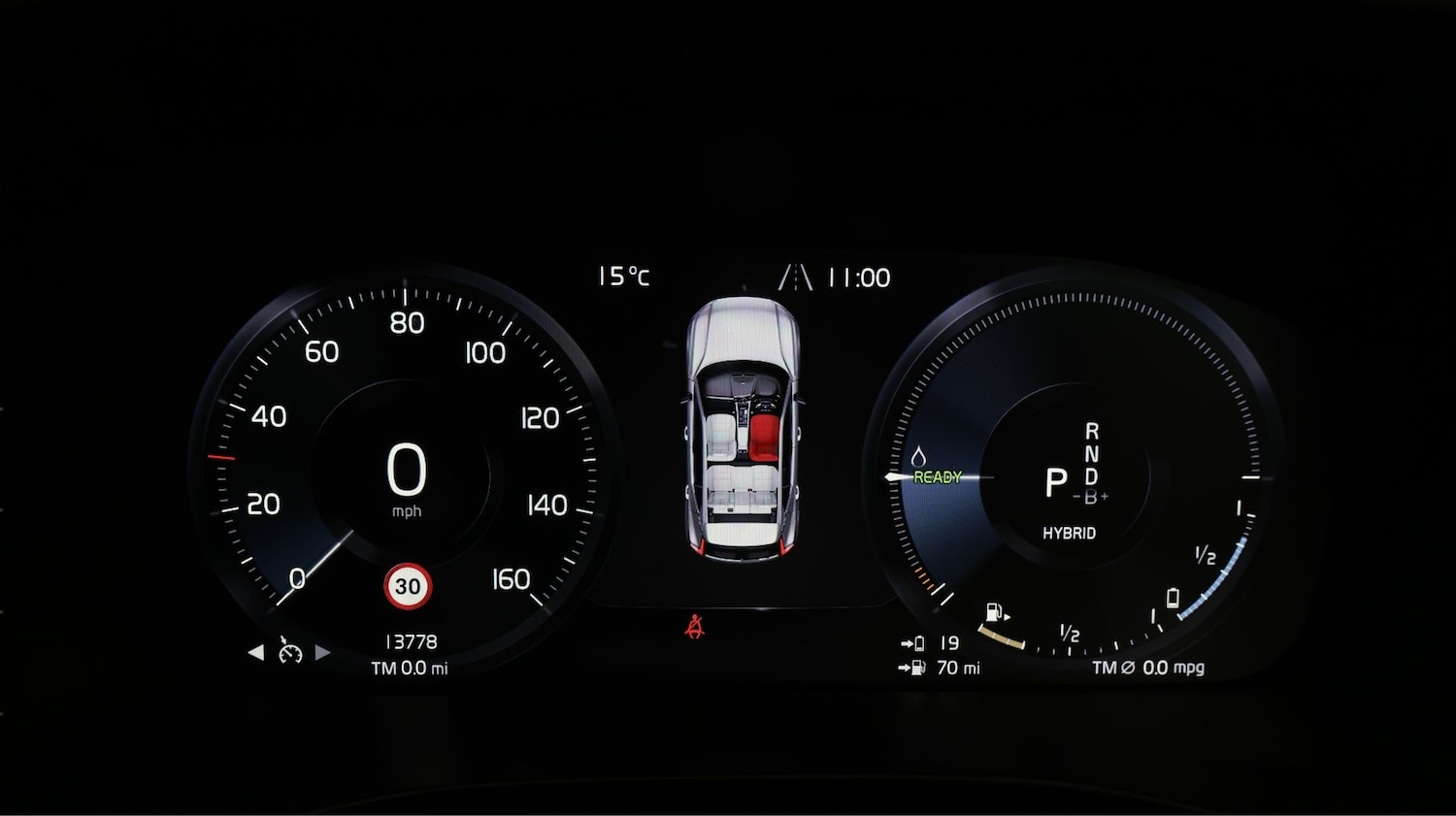 Used Volvo XC40 2023 for sale - 77822099: Photo 10