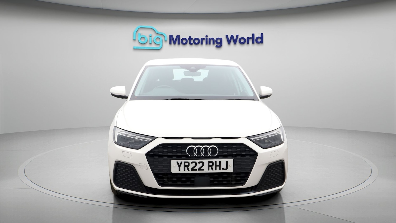 Used Audi A1 for sale - 77840527: Photo 2