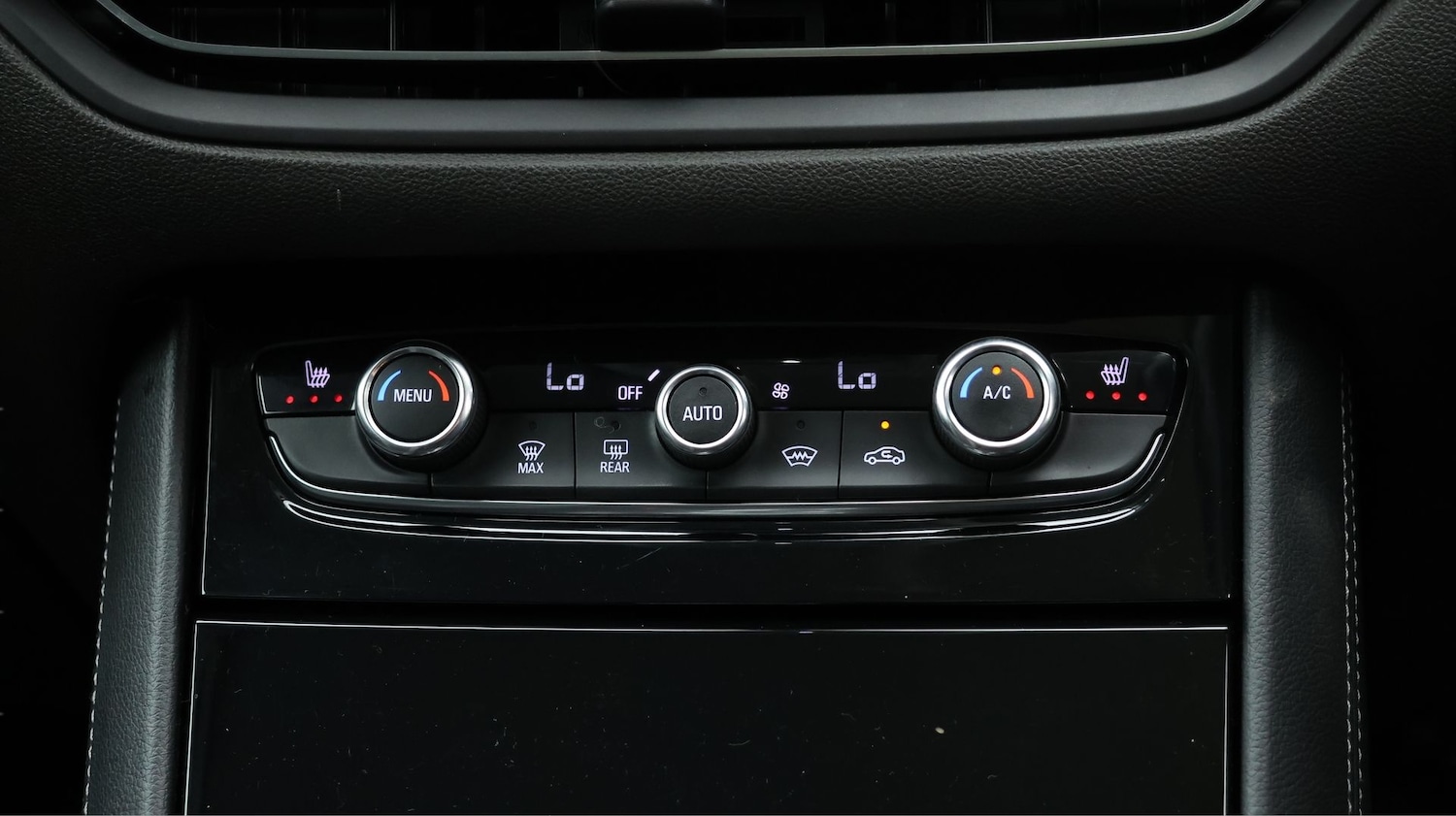 Used Vauxhall Grandland 2022 for sale - 77181842: Photo 12