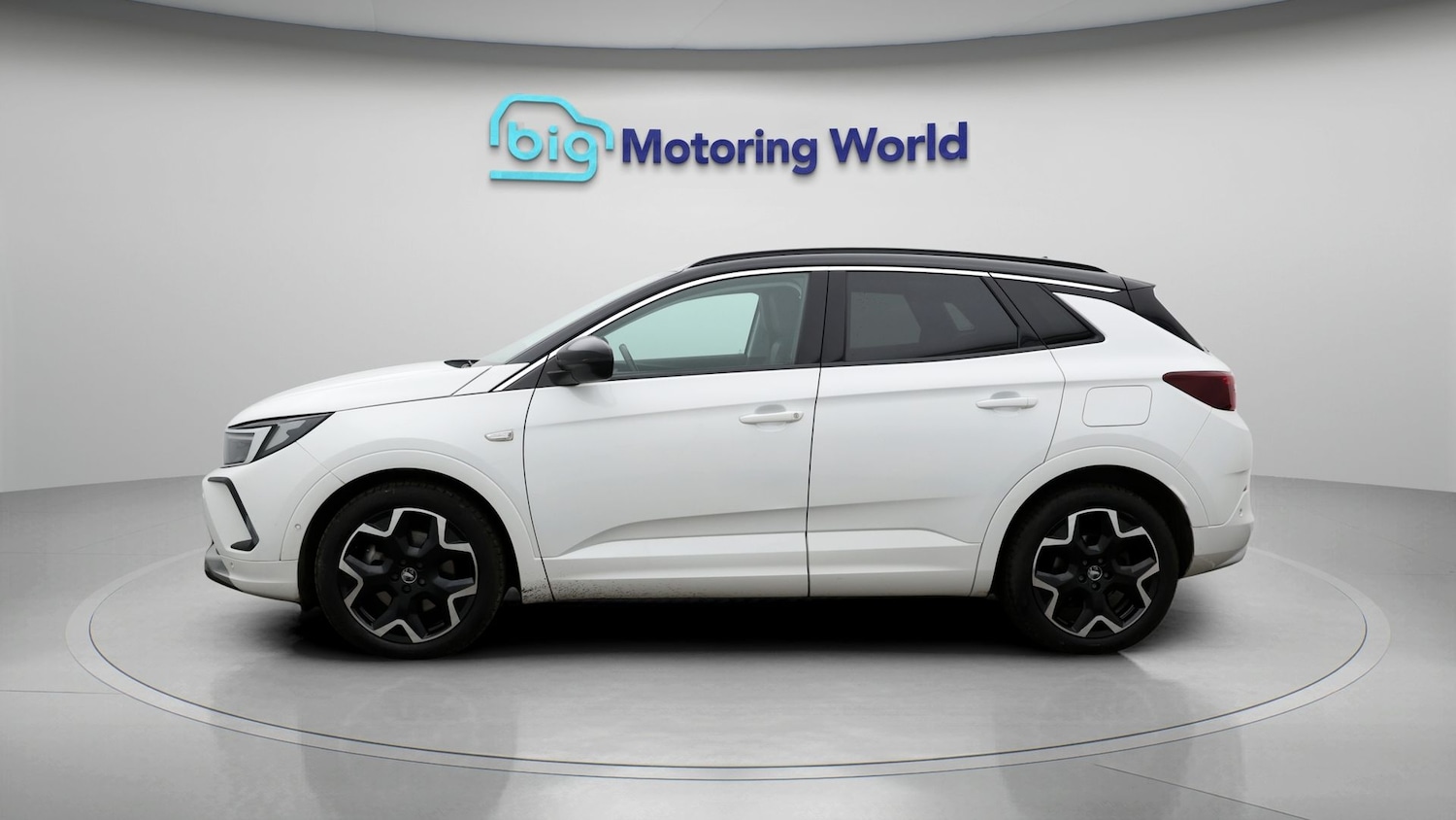 Used Vauxhall Grandland 2022 for sale - 77181842: Photo 4