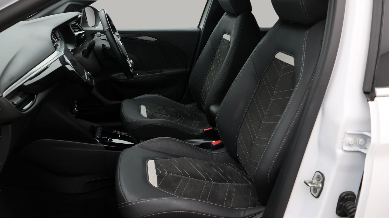 Used Vauxhall Corsa for sale - 77181632: Photo 14