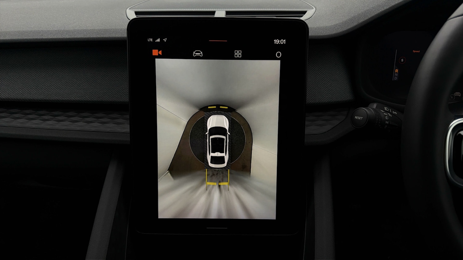 Used Polestar Polestar 2 2024 for sale - 78223100: Photo 25