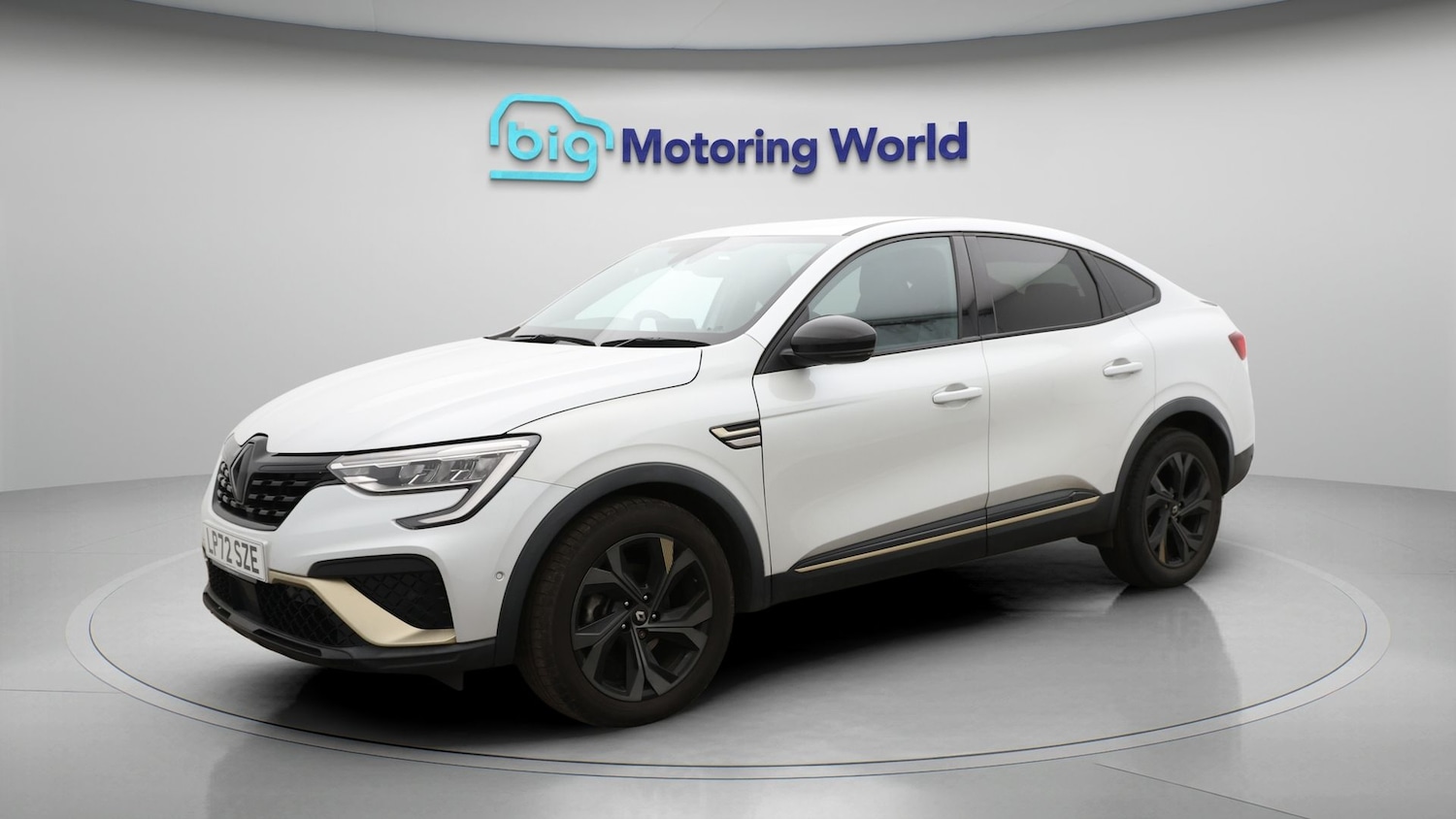 Used Renault Arkana 2023 for sale - 77746692: Photo 3