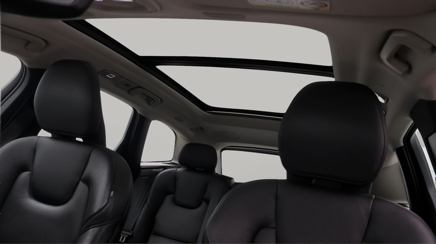 Used Volvo XC60 2022 for sale - 77181498: Photo 25