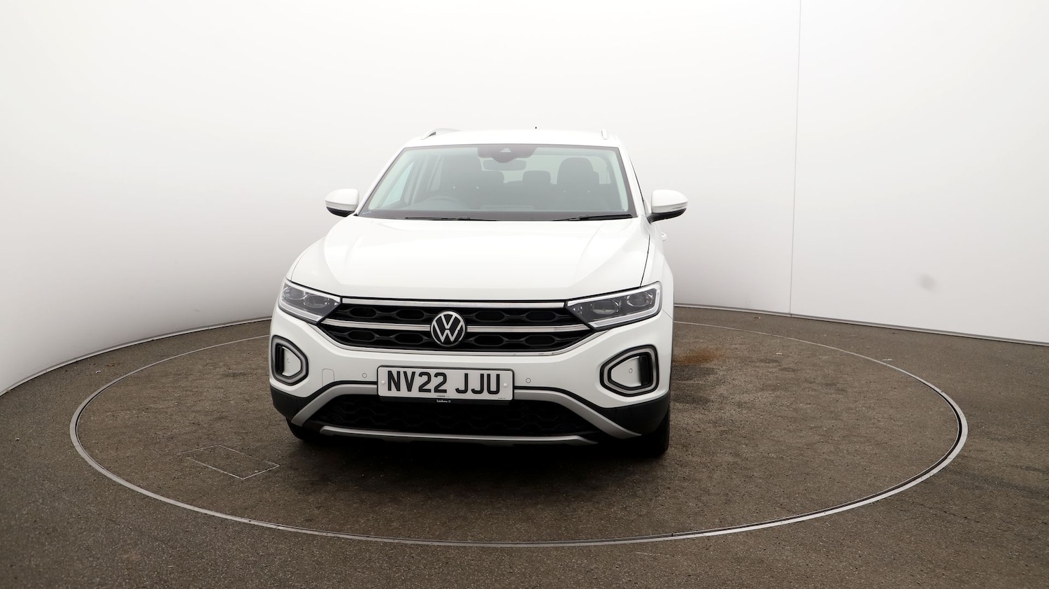 Used Volkswagen T-Roc for sale - 76809732: Photo 31