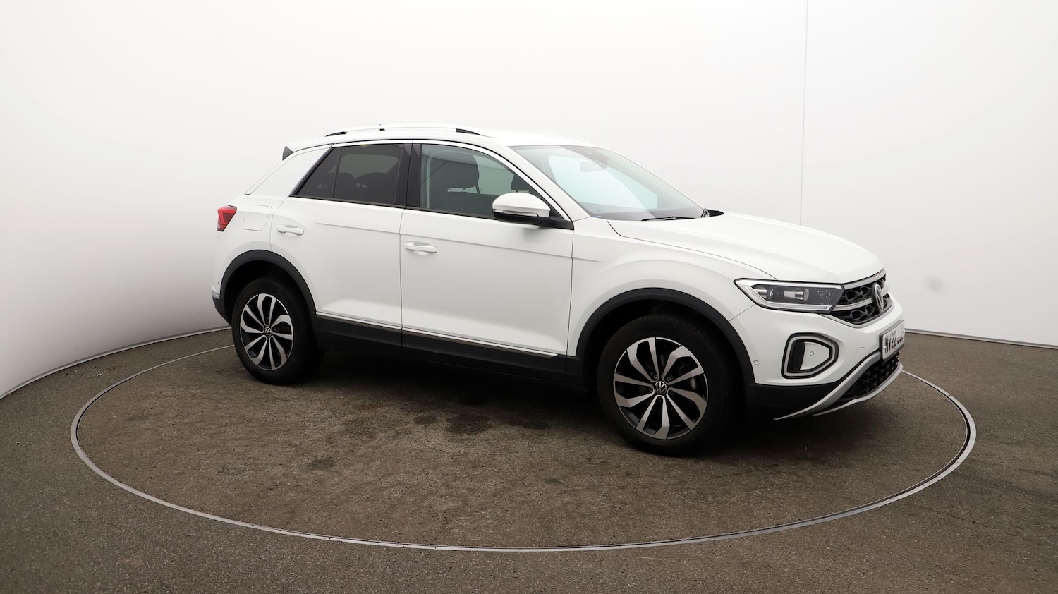 Used Volkswagen T-Roc for sale - 76809732: Photo 37
