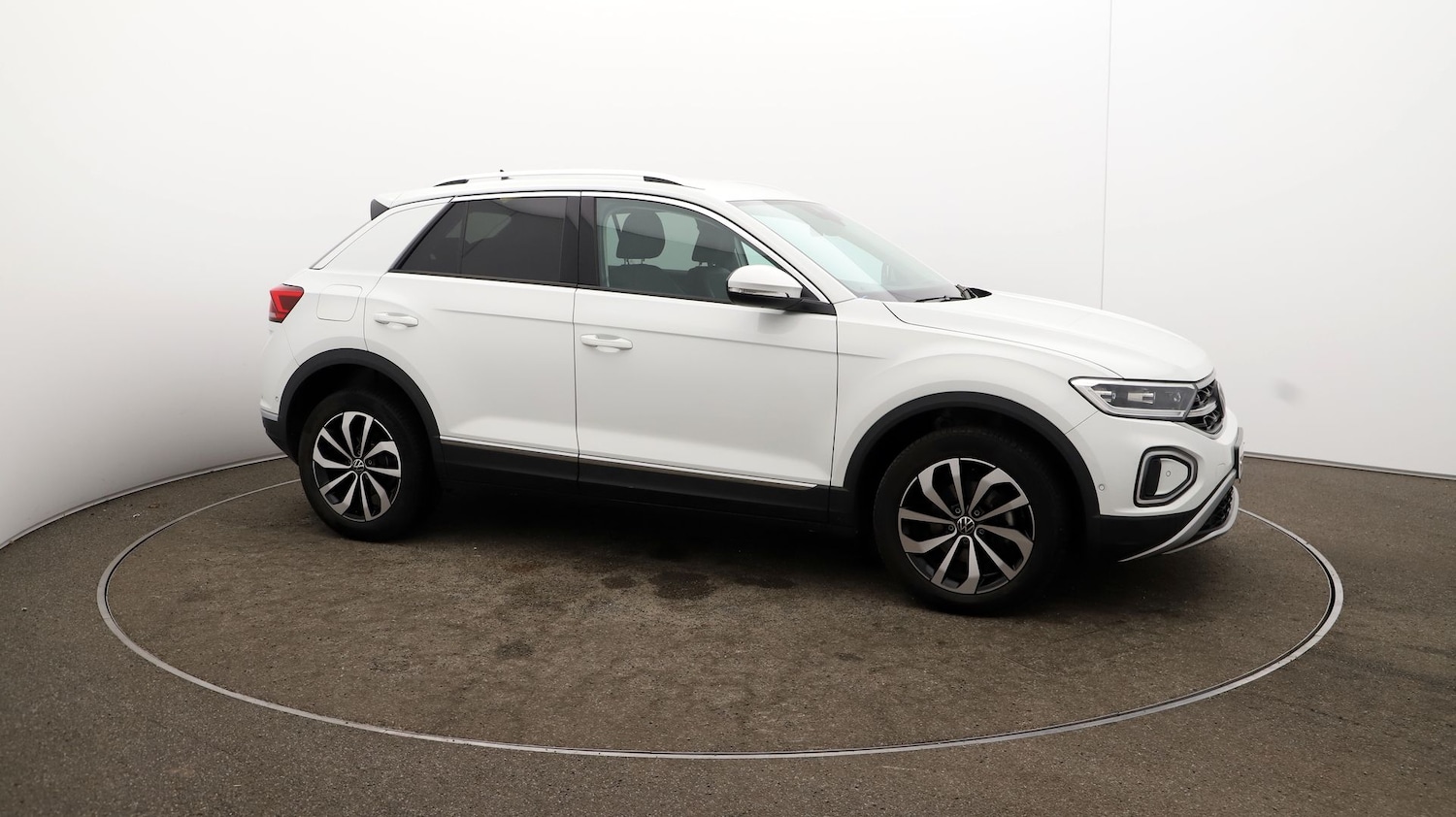 Used Volkswagen T-Roc for sale - 76809732: Photo 38