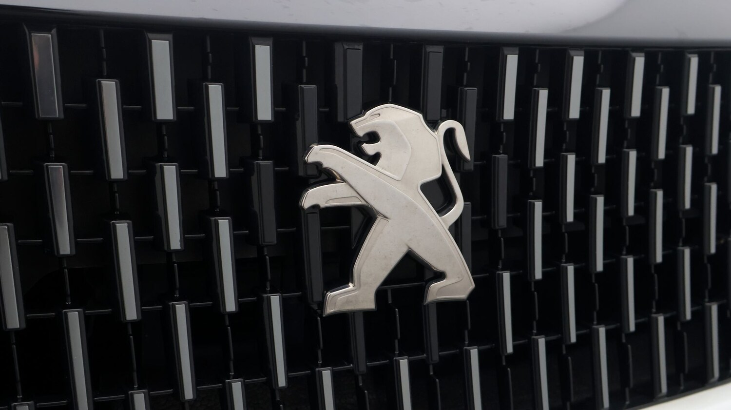 Used Peugeot 2008 2022 for sale - 77428366: Photo 23