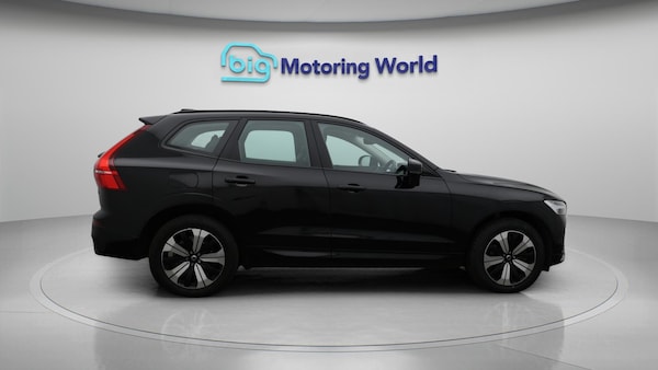 Used Volvo XC60 2023 for sale - 76306877: Photo 9