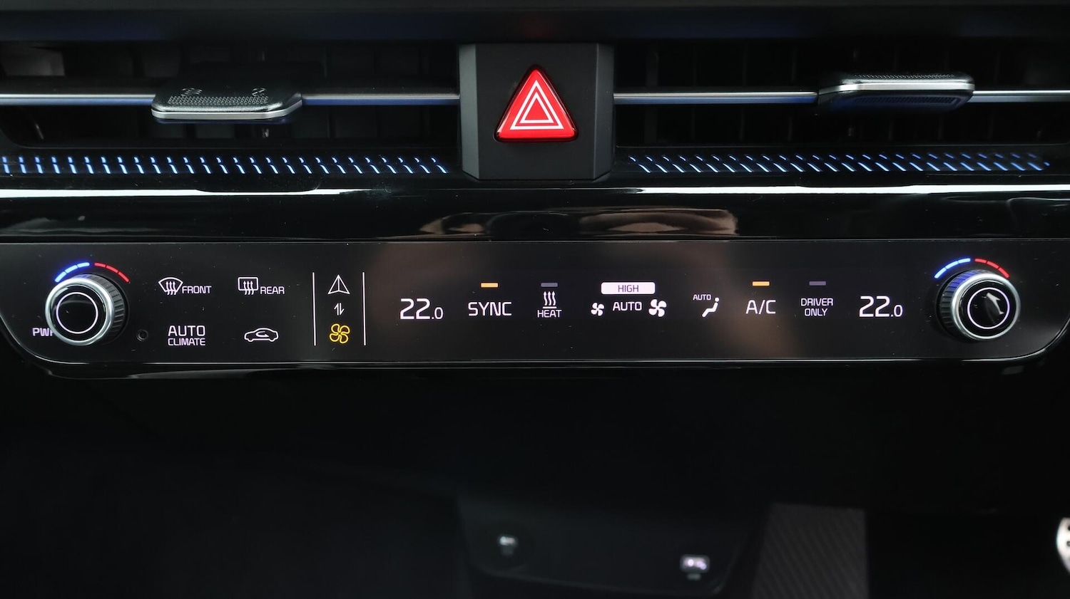 Used Kia EV6 2023 for sale - 76398495: Photo 13