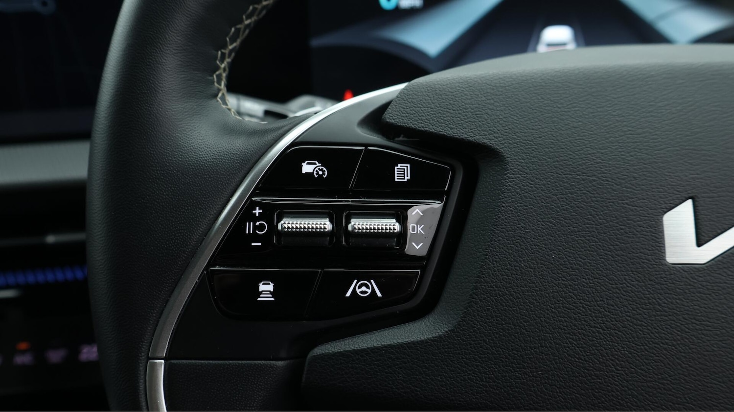 Used Kia EV6 2023 for sale - 76398495: Photo 24