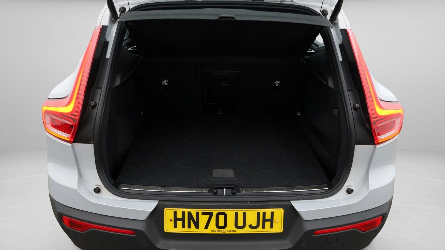 Used Volvo XC40 2020 for sale - 77508299: Photo 17