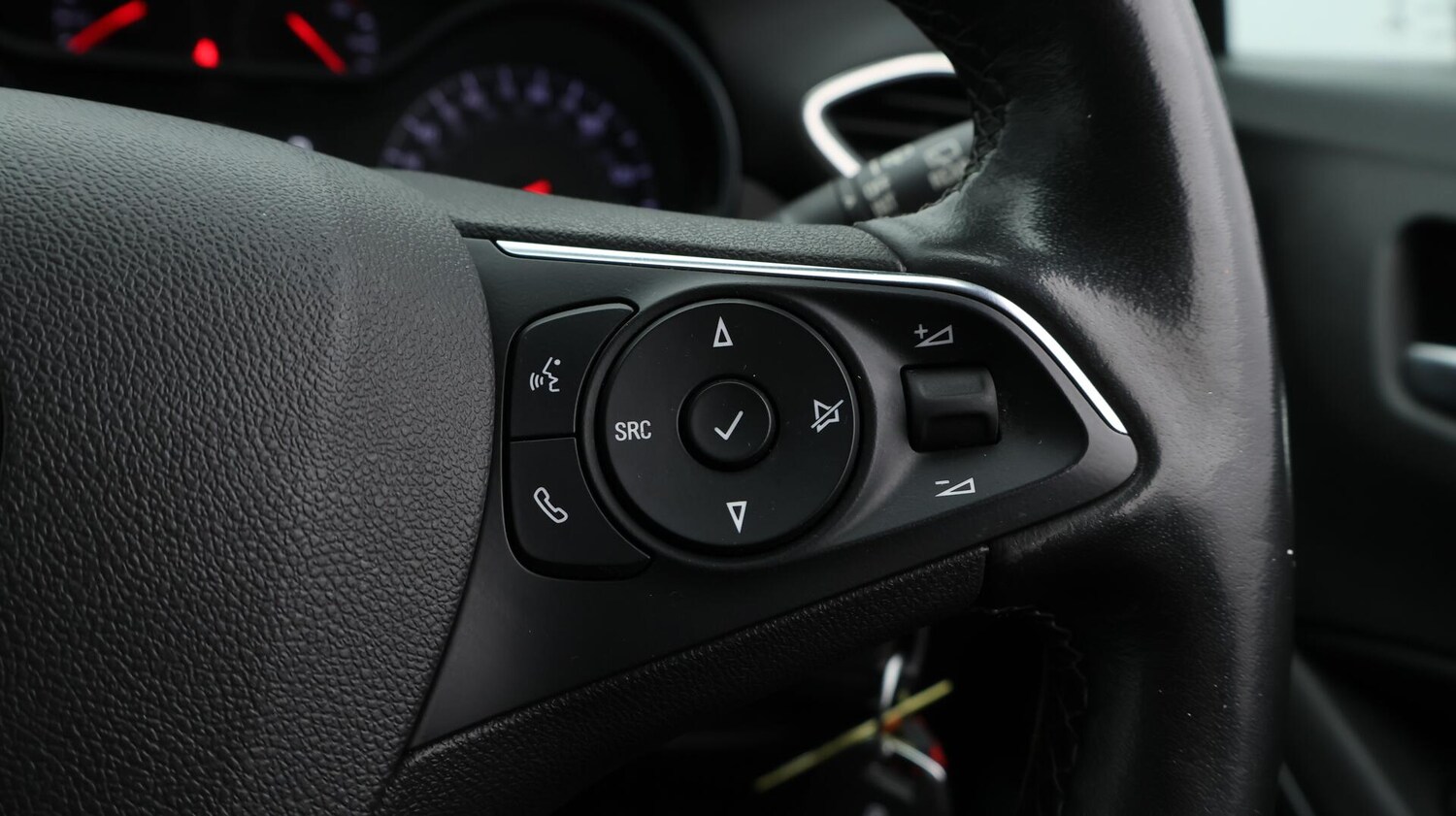 Used Vauxhall Crossland 2022 for sale - 76388691: Photo 25