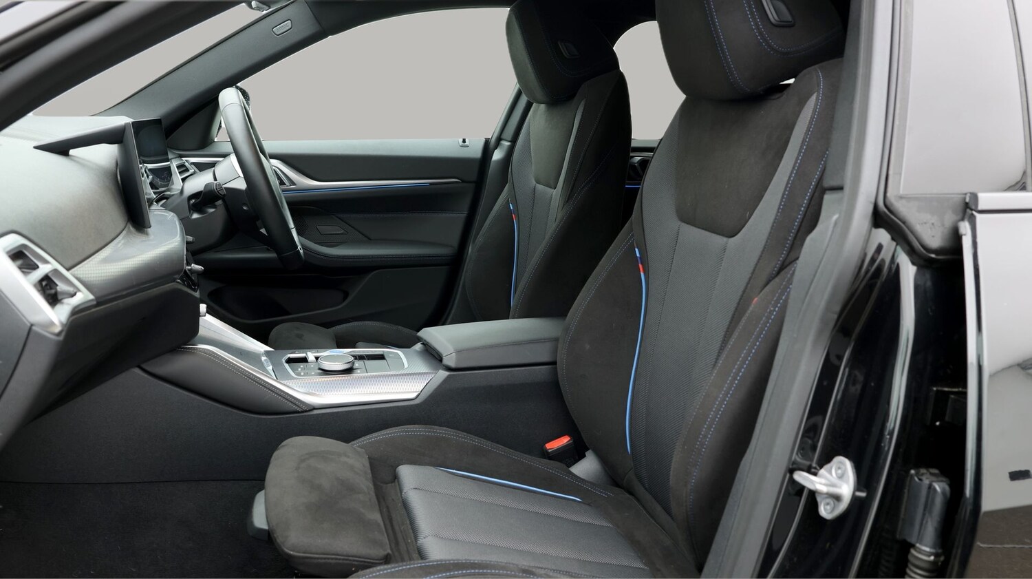 Used BMW i4 2025 for sale - 77115225: Photo 14