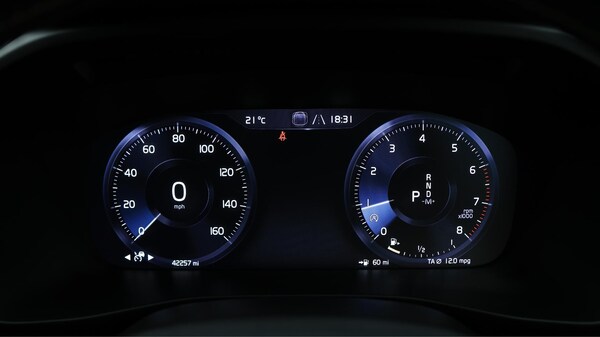 Used Volvo XC40 2020 for sale - 76158449: Photo 11