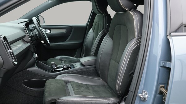 Used Volvo XC40 2020 for sale - 76158449: Photo 15