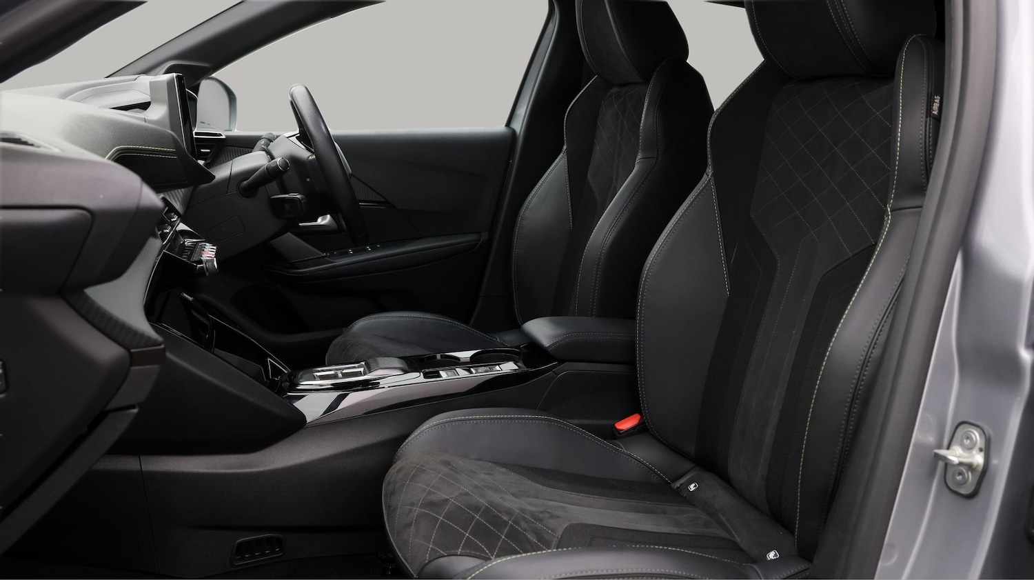 Used Peugeot 208 2023 for sale - 78083892: Photo 14