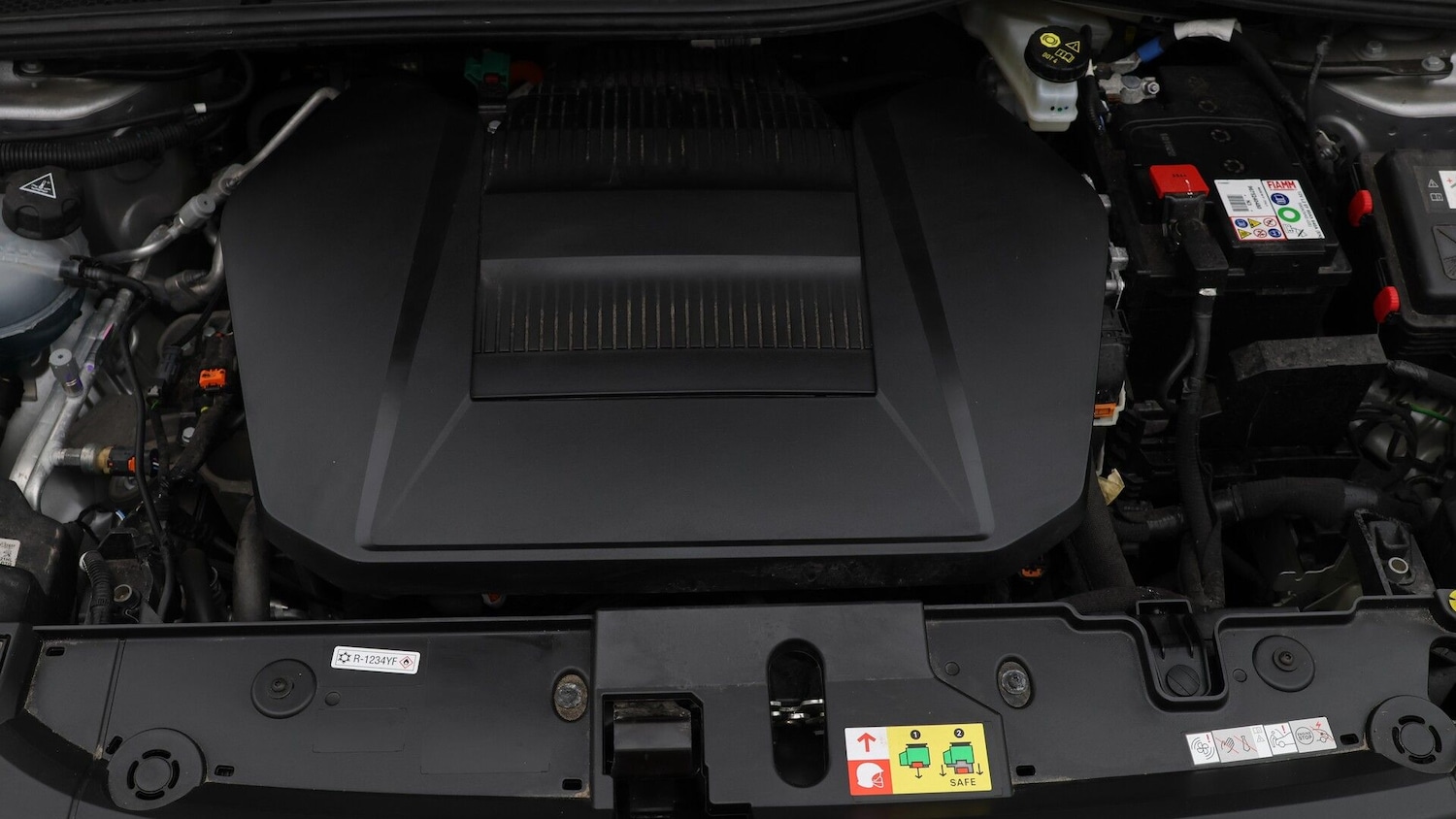 Used Peugeot 208 2023 for sale - 78083892: Photo 19