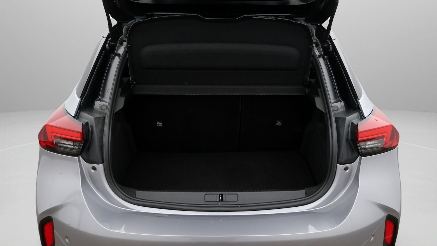 Used Vauxhall Corsa 2023 for sale - 77393797: Photo 17