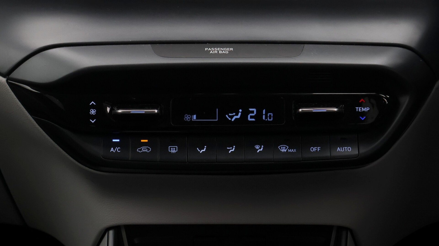 Used Hyundai BAYON 2023 for sale - 77289319: Photo 12