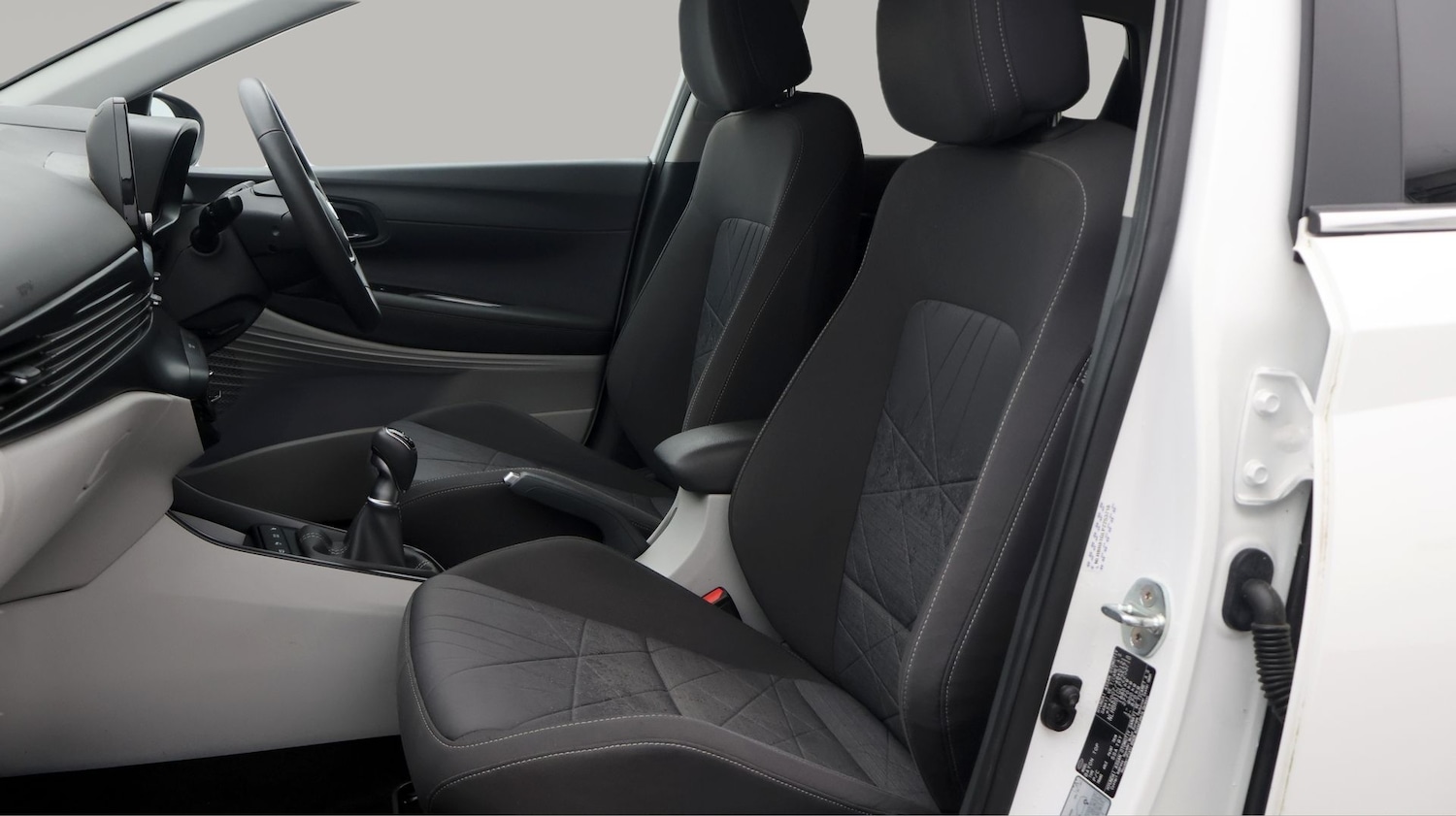 Used Hyundai BAYON 2023 for sale - 77289319: Photo 14