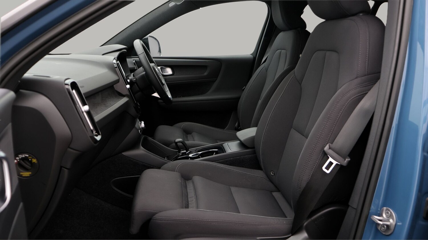 Used Volvo XC40 2022 for sale - 77310802: Photo 14